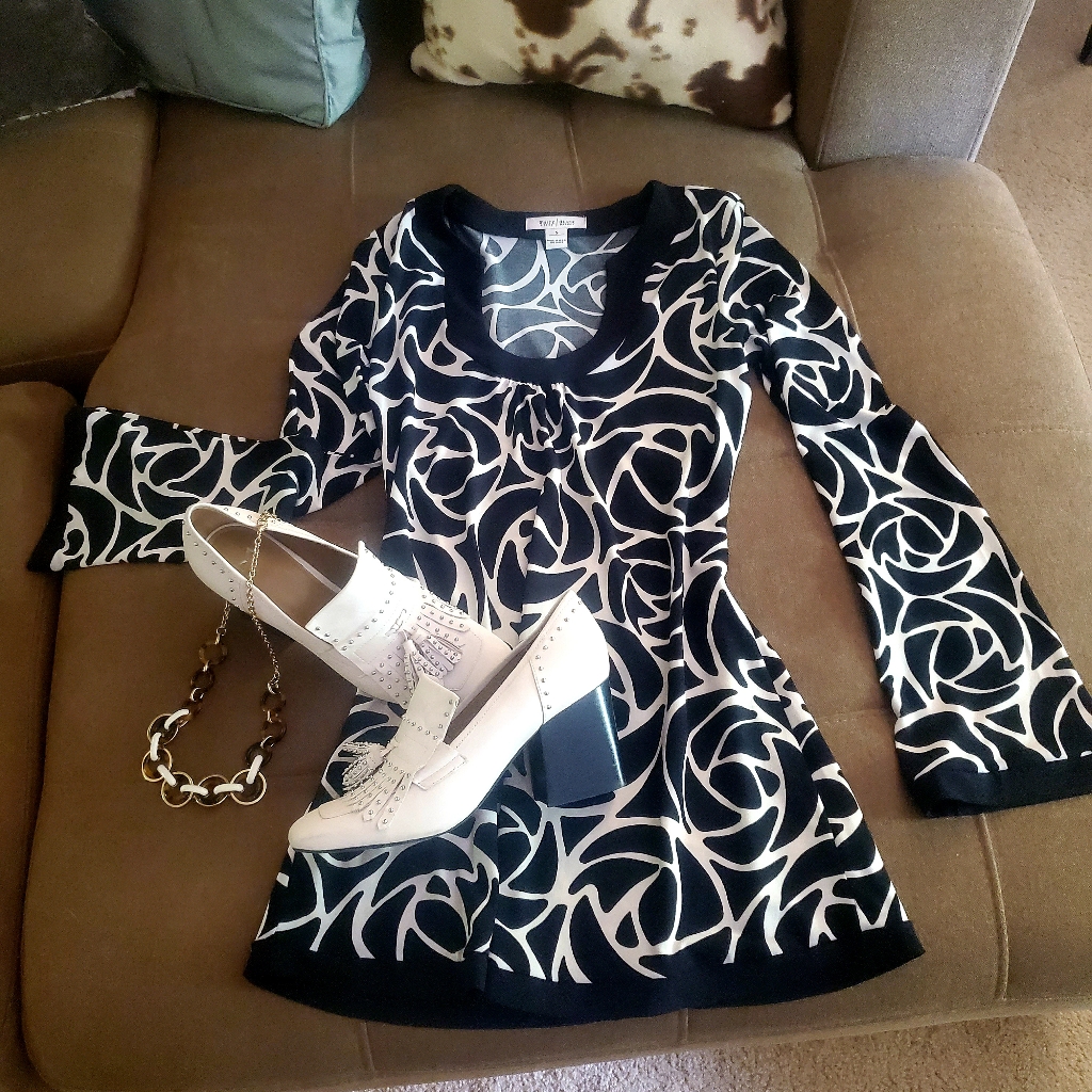 Bell-Scoop Neckline Tunic By Whbm